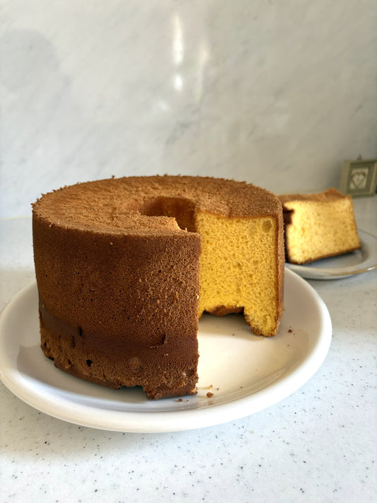 国産生はちみつシフォンケーキ